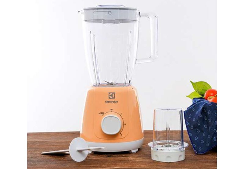 Máy xay sinh tố Electrolux EBR3526 3 Máy xay sinh tố Electrolux EBR3526