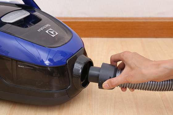 Máy hút bụi Electrolux ZAP9910 6 Máy hút bụi Electrolux ZAP9910 - Ảnh 4