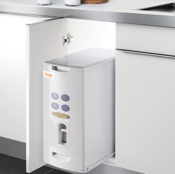Thùng đựng gạo âm tủ Inoxen RBA-300M 3 Thùng đựng gạo âm tủ Inoxen RBA-300M