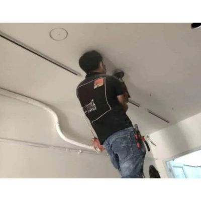 Đánh dấu vị trí lắp đặt và khoan lỗ trên trần
