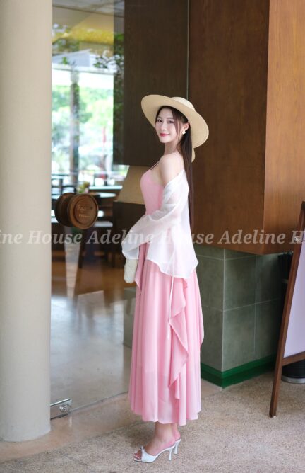 Adeline House - Đầm 2 dây nàng thơ – nhẹ nhàng nhưng cực kỳ nổi bật 20250815 110144 931