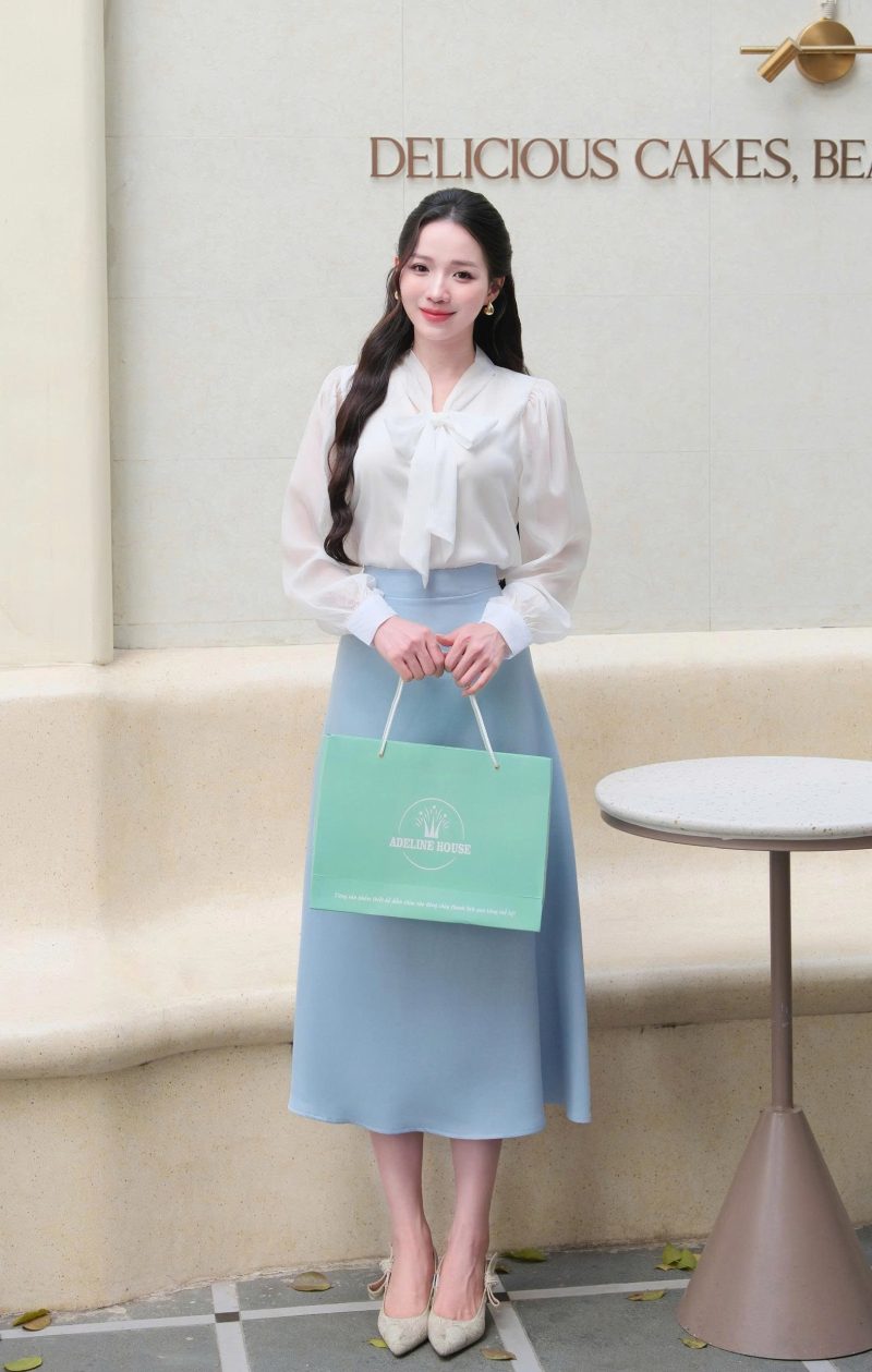 ADELINE HOUSE- SET TIỂU THƯ NHẸ NHÀNG – THANH LỊCH MÀ VẪN RẤT TÔN DÁNG