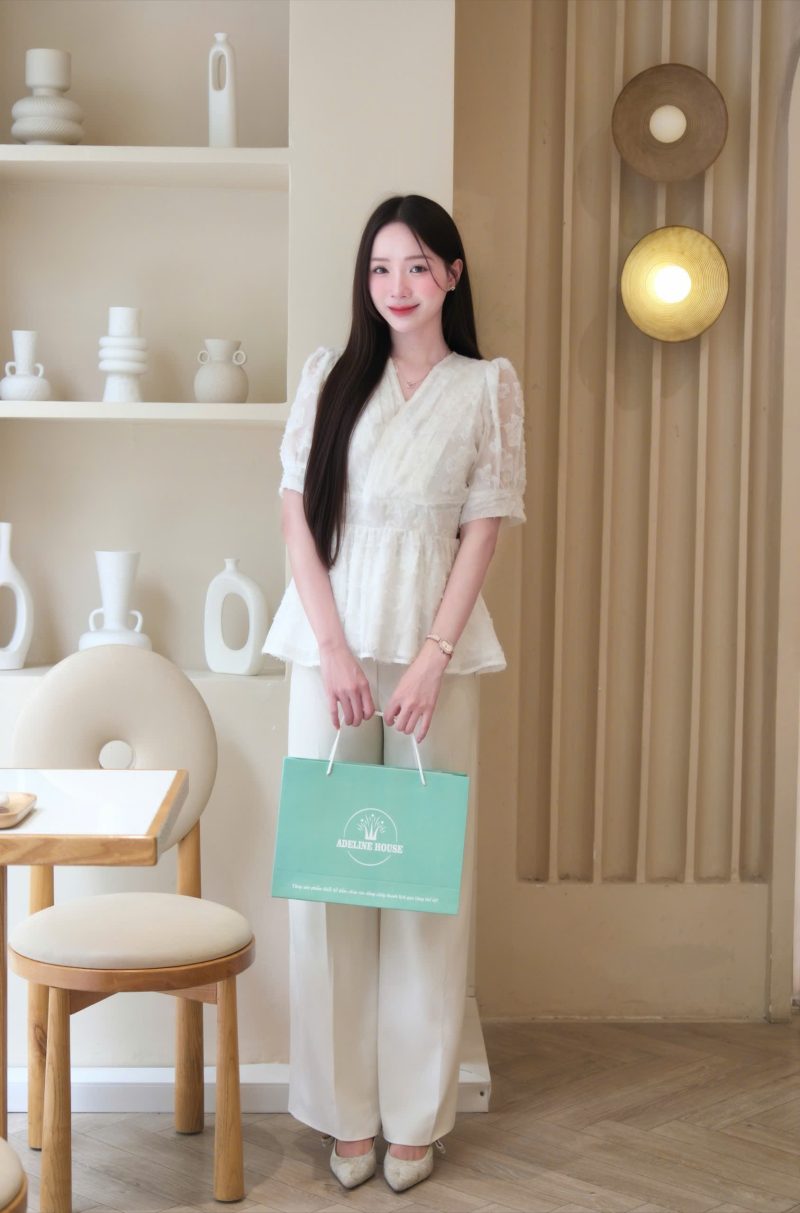 Adeline House - SET ÁO REN PEPLUM + QUẦN SUÔNG THANH LỊCH - TK189.1