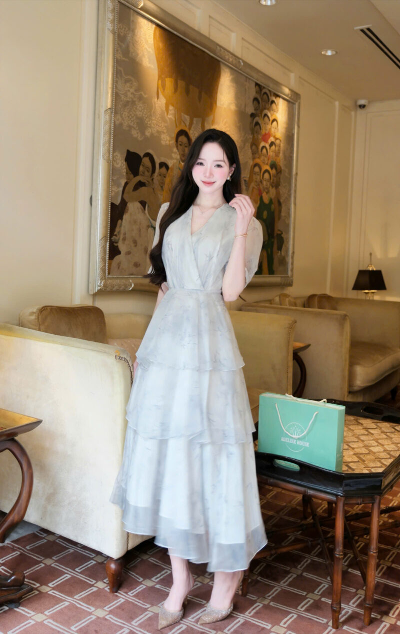 Adeline House - Váy Thiết Kế Đầm Tơ Voan 3 Tầng Dáng Dài Cổ V Sang Trọng Dự Tiệc Thanh Lịch - TK114