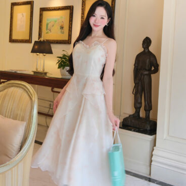Adeline House - Váy Hai Dây Đầm Tơ Phối Bèo Tầng Dáng Xòe Tiểu Thư Dự Tiệc Đi Biển Sang Trọng - TK77