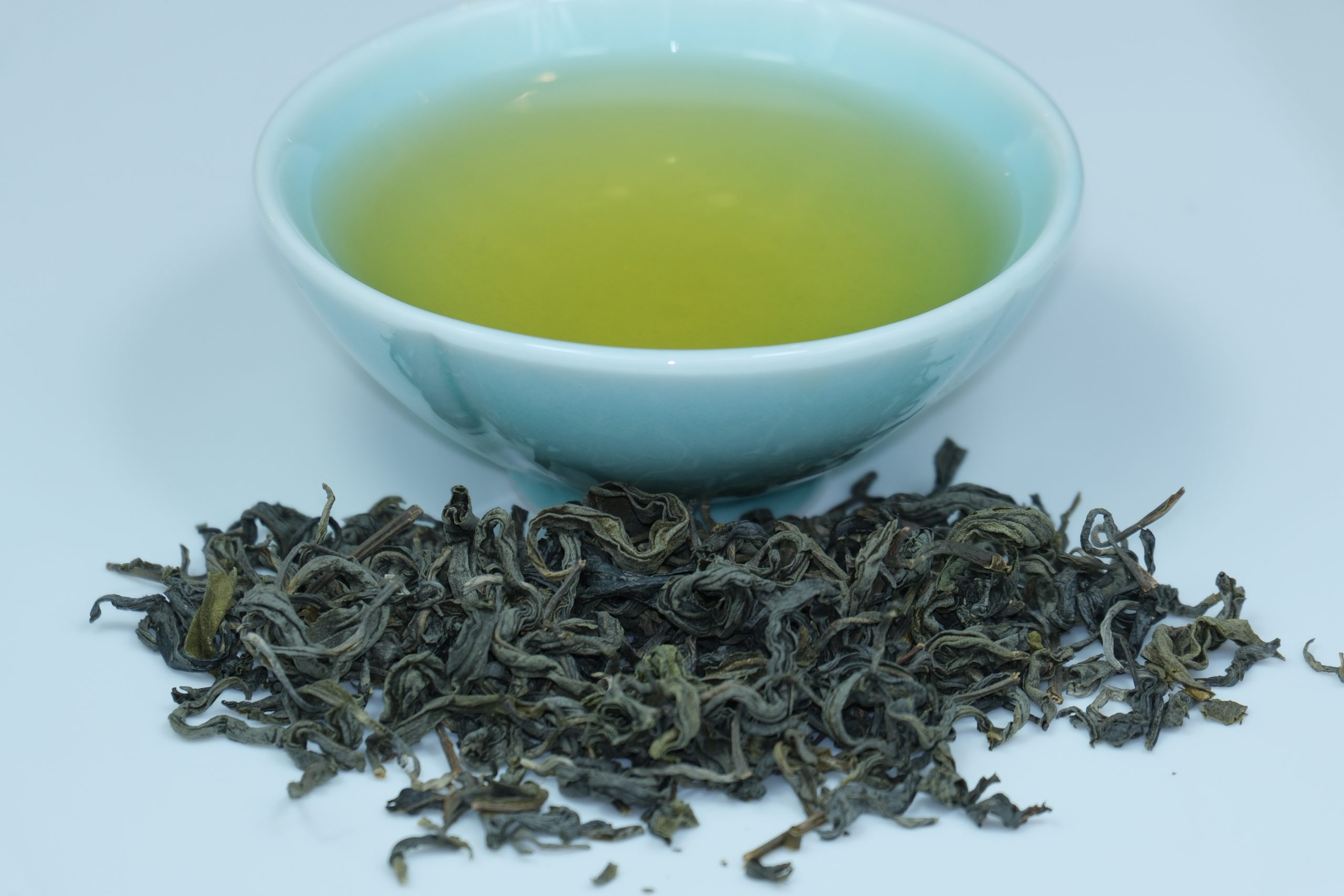 Trà xanh Shan tuyết phổ thông – Gói 500g (2-3 lá) Trà xanh Shan tuyết phổ thông – Gói 500g (2-3 lá) - Ảnh 2