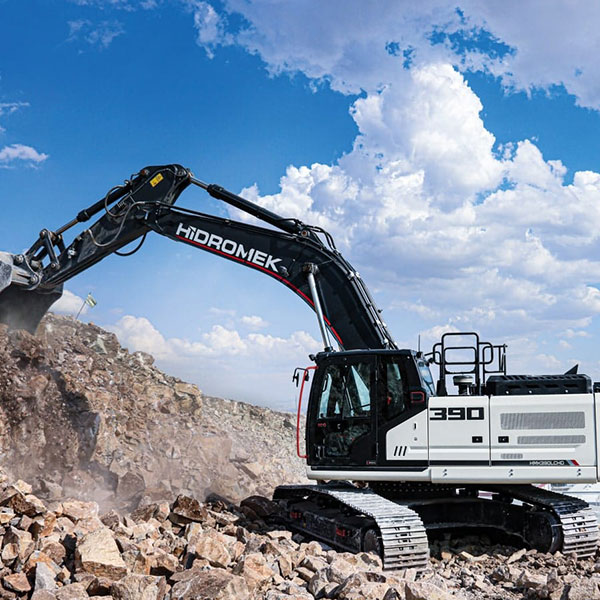 MÁY XÚC ĐÀO BÁNH HIDROMEK 390LCHD
