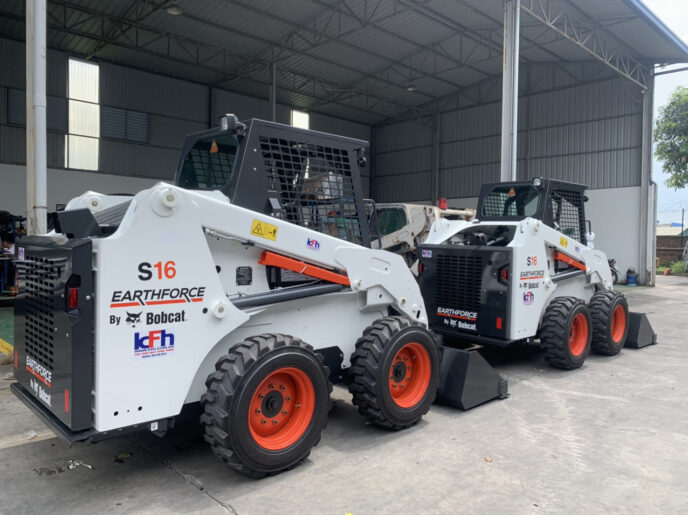 Bobcat S16 3