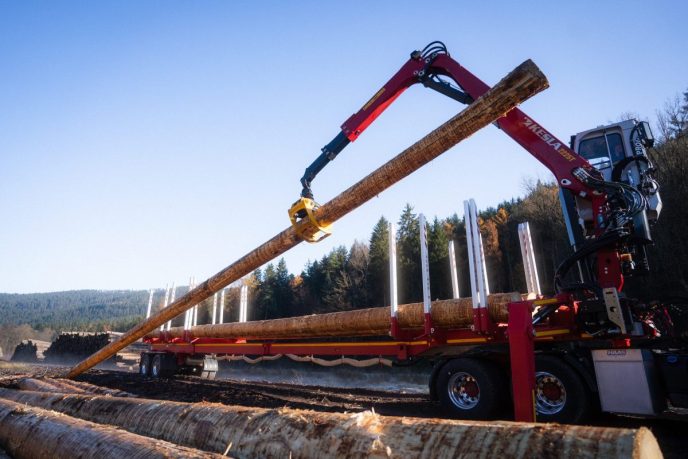 Thiết bị xử lý gỗ Kesla cho nhà máy gỗ – Giải pháp toàn diện từ khâu khai thác đến chế biến 16.11.24 Kesla Dreh Kom. Ziefle 22 scaled e1751965089708