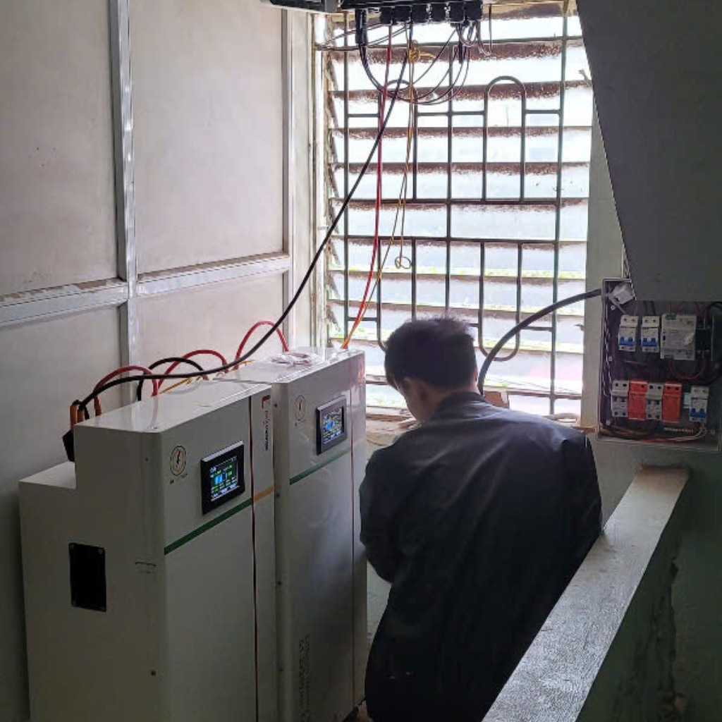 Pin lithium điện năng lượng mặt trời 51,2V 280Ah 15kW 6 Pin lithium điện năng lượng mặt trời 51,2V 280Ah 15kW - Ảnh 6