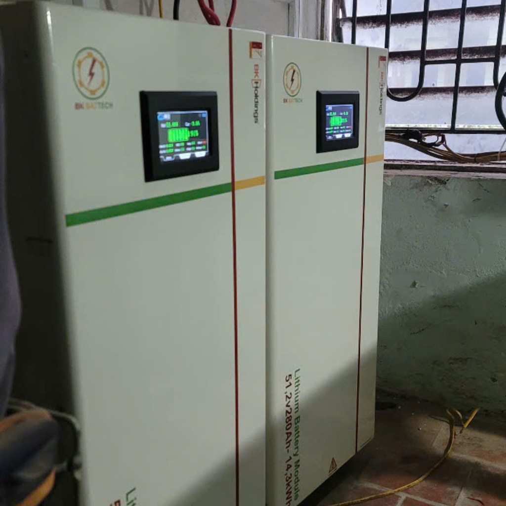 Pin lithium điện năng lượng mặt trời 51,2V 280Ah 15kW 4 Pin lithium điện năng lượng mặt trời 51,2V 280Ah 15kW - Ảnh 4