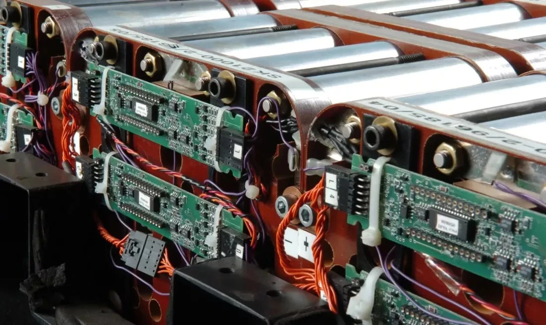hoi sinh pin lithium