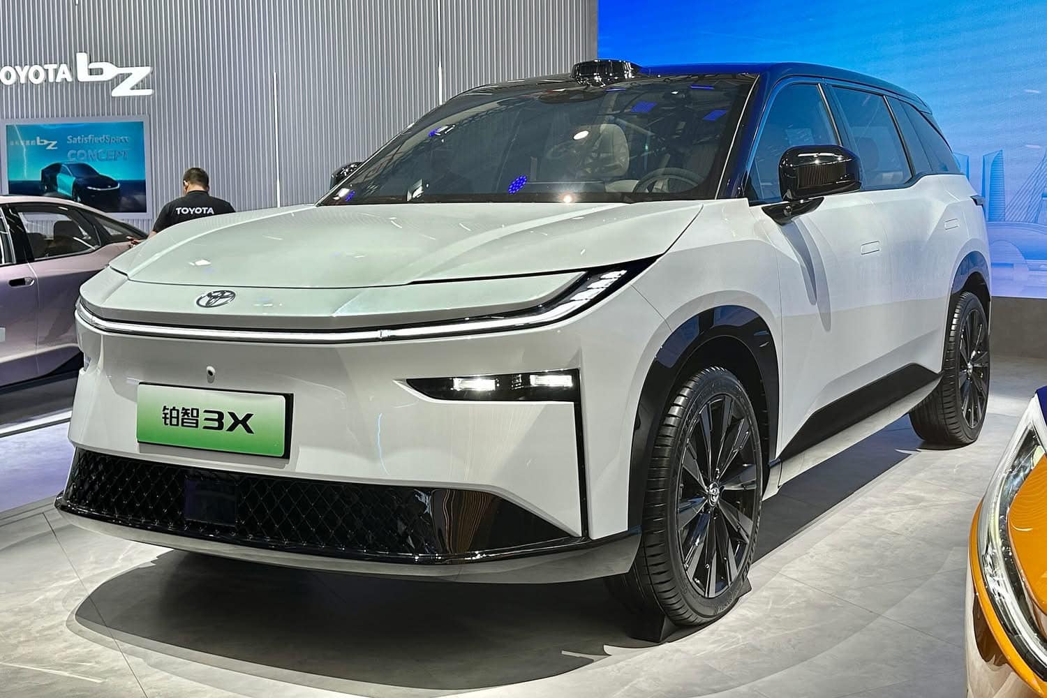 xe dien toyota