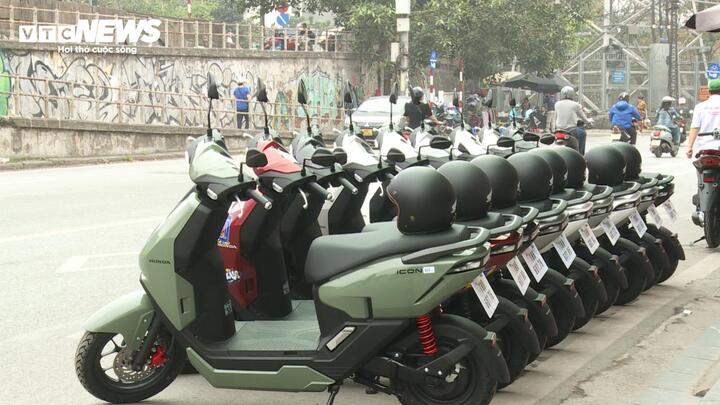 honda icone 1