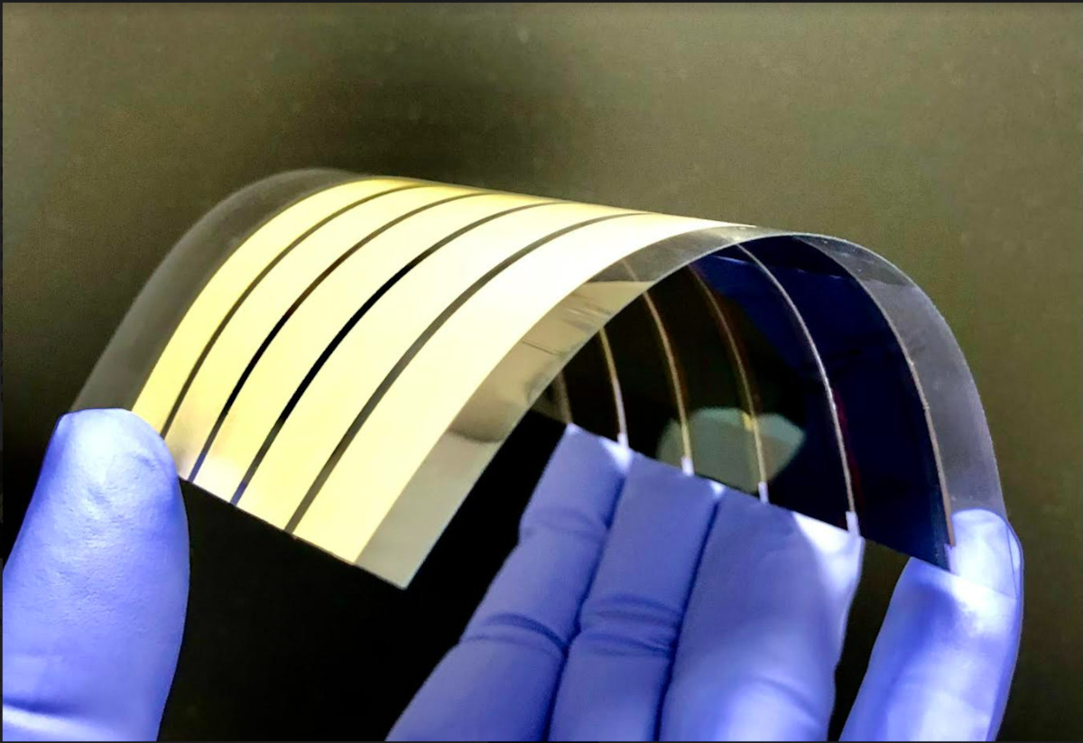 pin mat troi perovskite solar