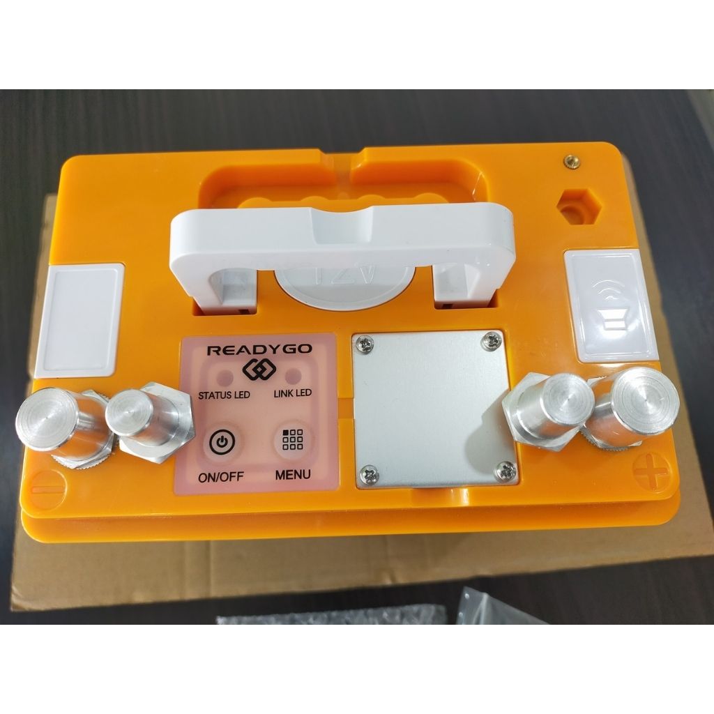 Ắc quy lithium khởi động ô tô 12V 20Ah Readygo (tương đương 12V/36-75Ah axit chì 2 Ắc quy lithium khởi động ô tô 12V 20Ah Readygo (tương đương 12V/36-75Ah axit chì - Ảnh 2