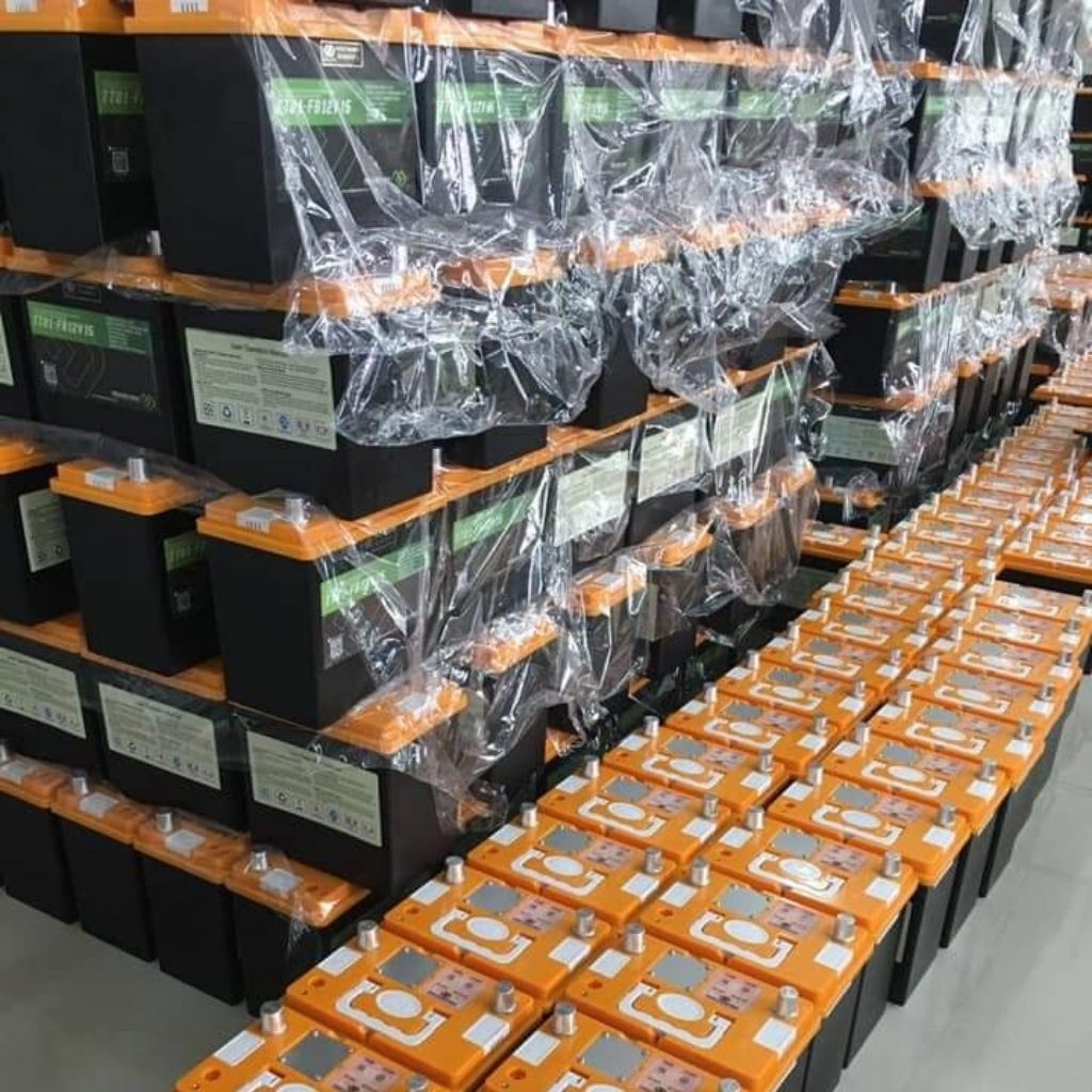 Ắc quy lithium khởi động ô tô 12V 20Ah Readygo (tương đương 12V/36-75Ah axit chì 6 Ắc quy lithium khởi động ô tô 12V 20Ah Readygo (tương đương 12V/36-75Ah axit chì - Ảnh 6