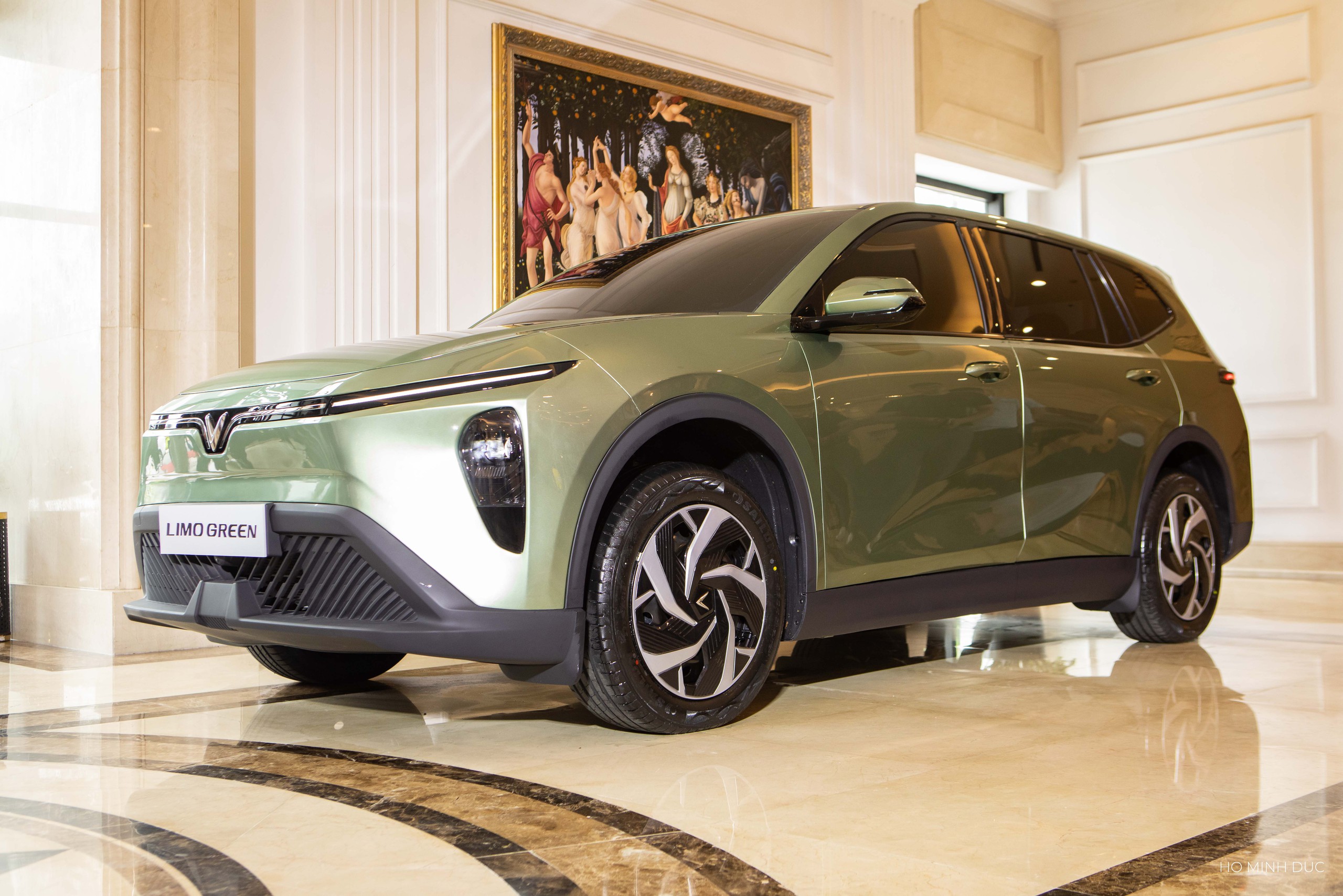 limo green