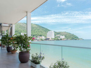 Villa Vũng Tàu 8 Phòng Ngủ - View Biển Đẹp