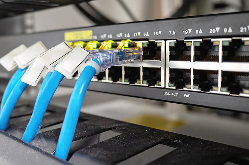 Bộ chuyển mạch Switch