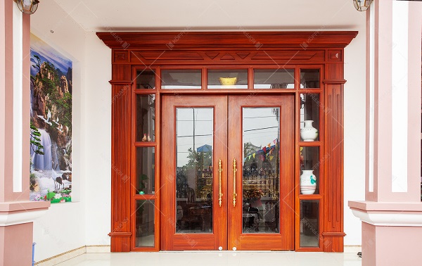 Cửa thép vân gỗ Luxury KLT-2VK