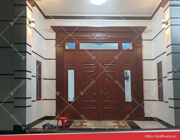 cửa thép vân gỗ Luxury KL-41.01.K-4TK