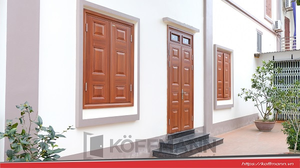 Công trình cửa sổ thép vân gỗ KS-22.CS3