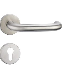 Tay nắm cửa chữ C