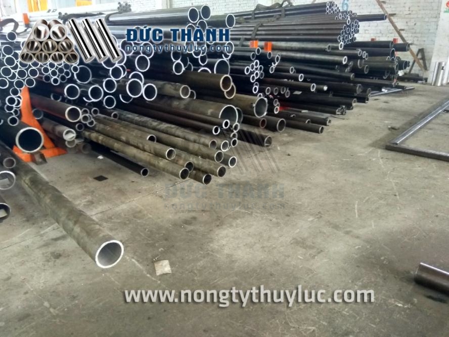 ong thuy luc gia tot (6) ong thuy luc gia tot (6)