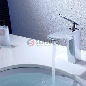 Vòi rửa mặt nóng lạnh Hàn Quốc k243