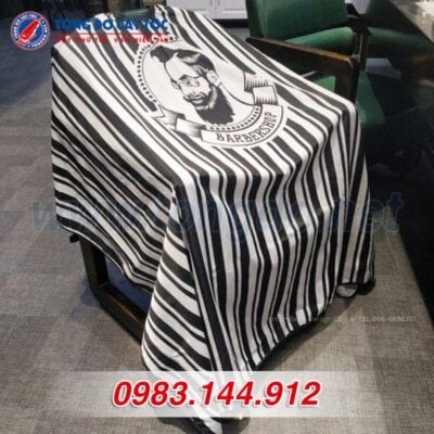 Áo choàng cắt tóc Barber Shop (A3) 5 - 9e6d517151f95e92034df6d5a2b086db 588x588 1