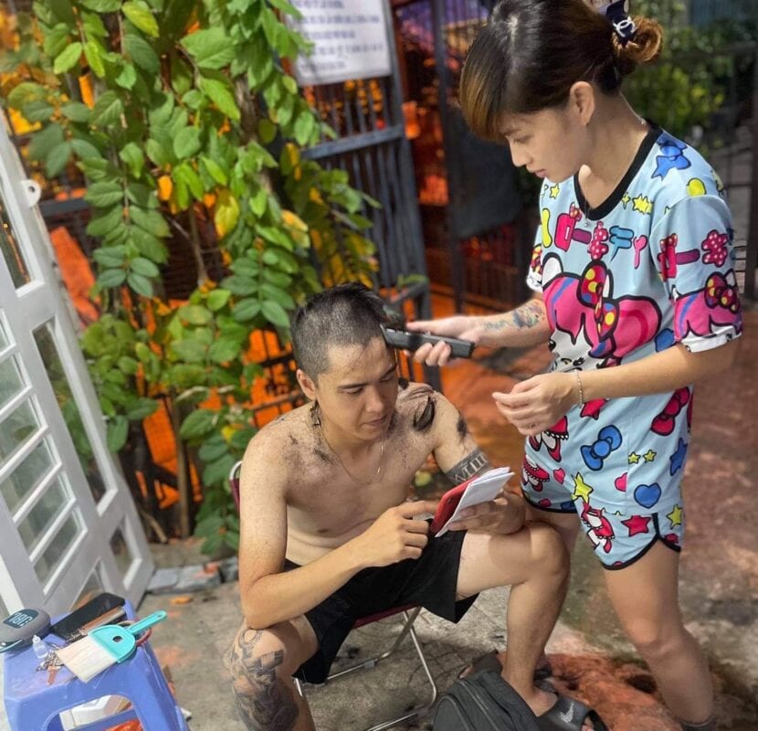 Mua tông đơ tự cắt tóc mùa dịch Covid Mua tông đơ tự cắt tóc mùa dịch Covid