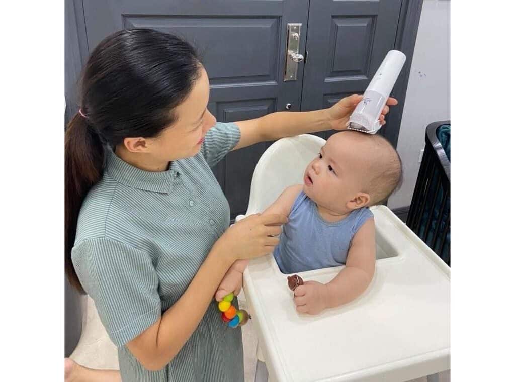 tông đơ cắt tóc cho bé Moaz BÉBÉ 