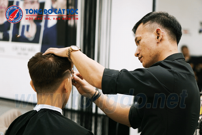 Tông đơ cắt tóc nam chuyên nghiệp gồm những loại nào?