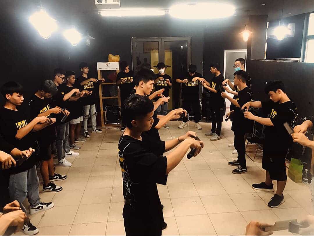 Đào tạo nghề chăm sóc tóc nam - Bước đệm cho sự nghiệp thành công 1 Đào tạo nghề chăm sóc tóc nam
