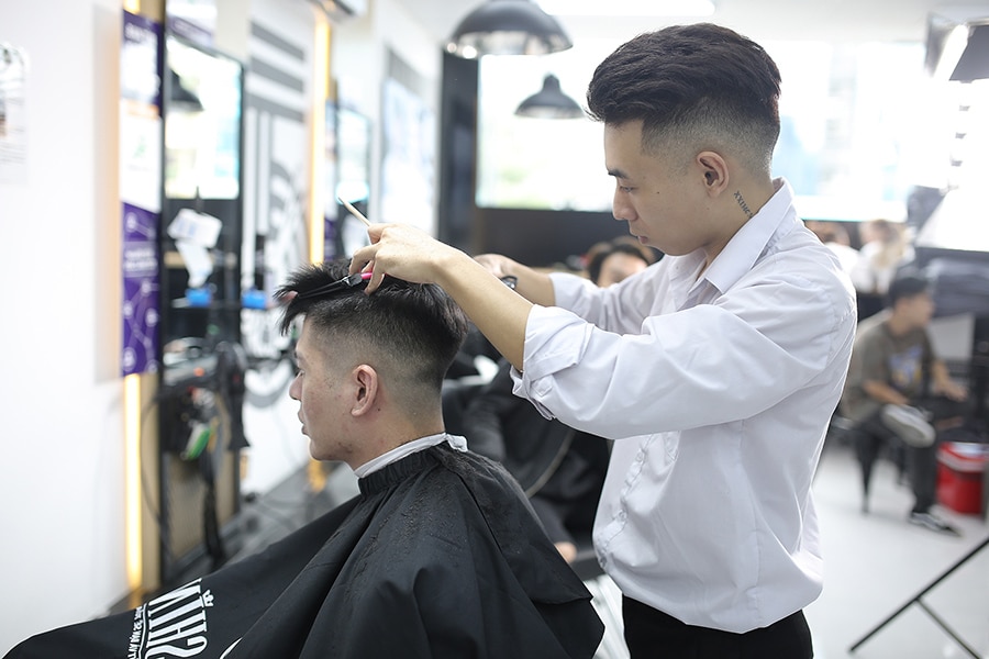 Hướng Dẫn Sử Dụng Tông Đơ Cơ Bản cho Người Mới Bắt Đầu