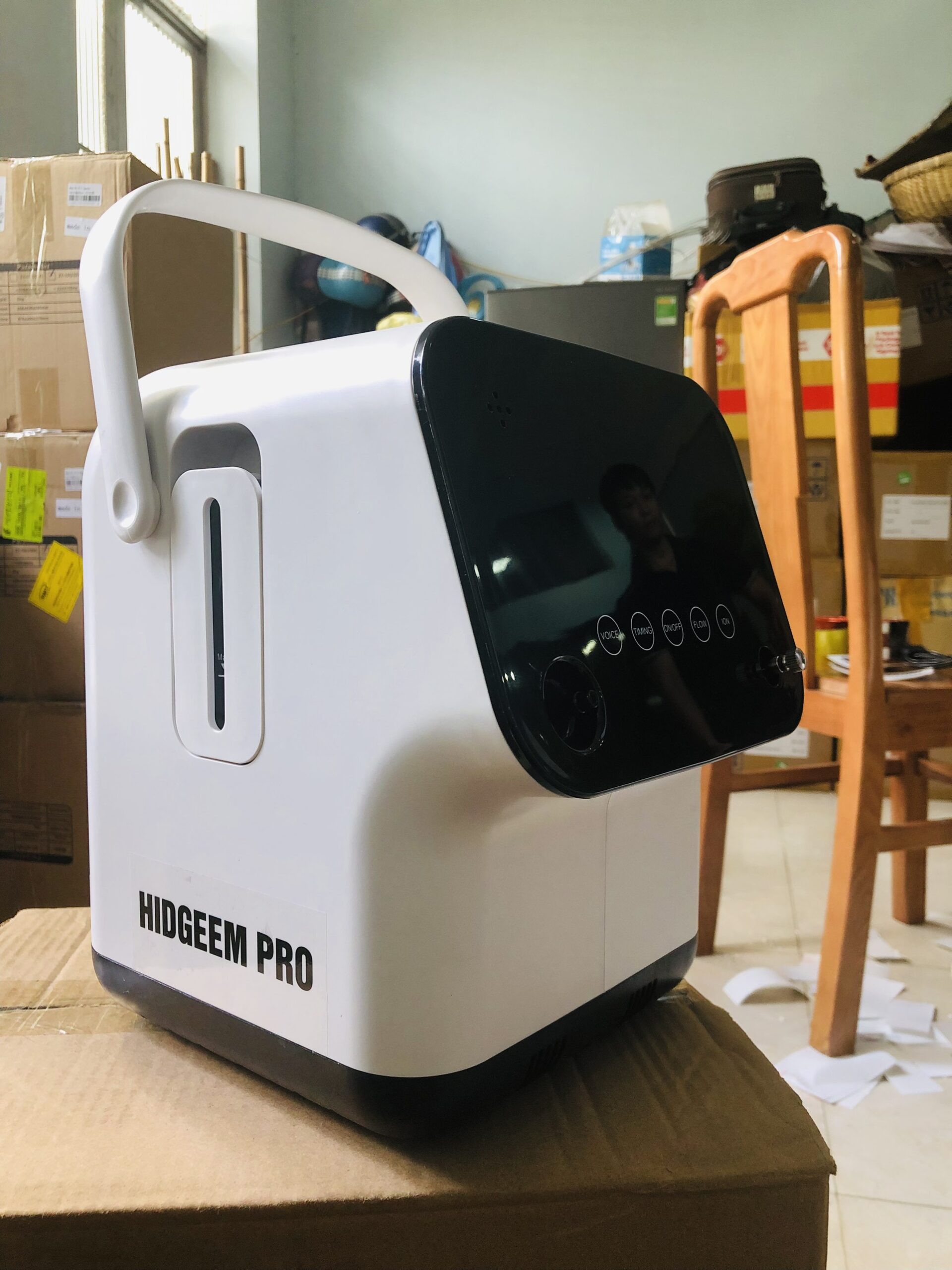 Máy Tạo Oxy HIDGEEM PRO 7 Lít Và Giá Bán