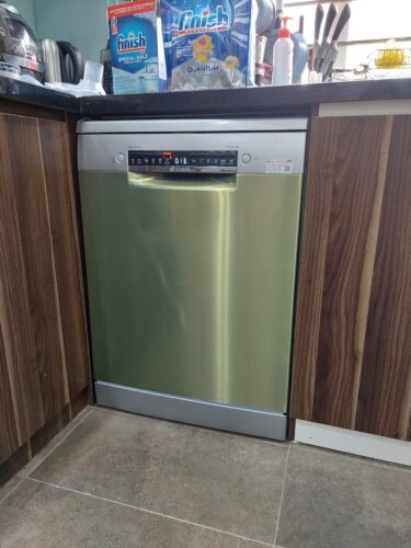 Máy rửa bát Bosch SMS4HCI48E serie 4, độc lập photo review