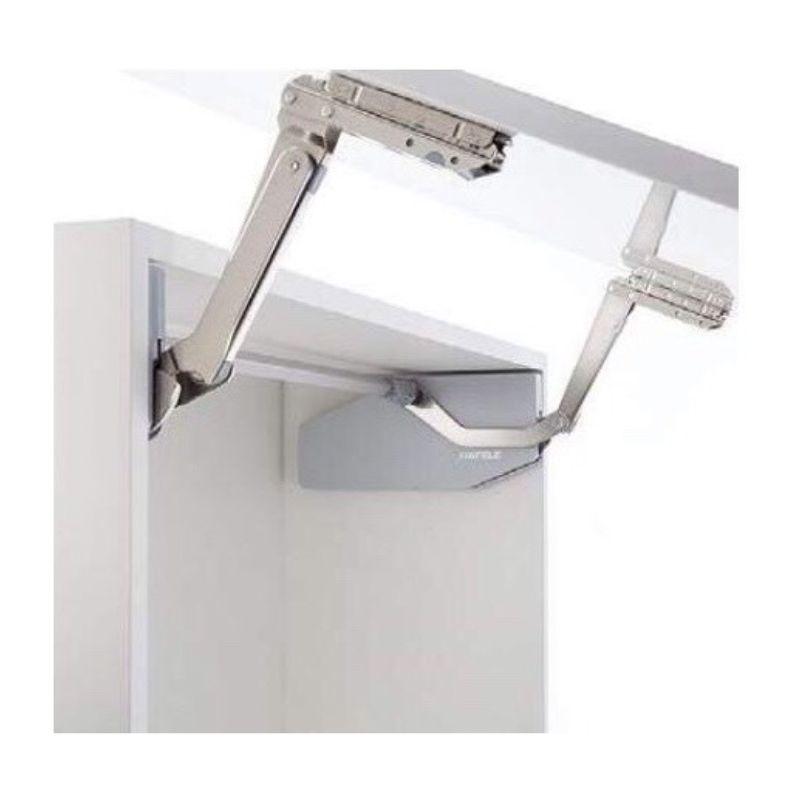 Bộ tay nâng Free Swing Hafele 493.05.775, đen 3 Bộ tay nâng Free Swing Hafele 493.05.775, đen