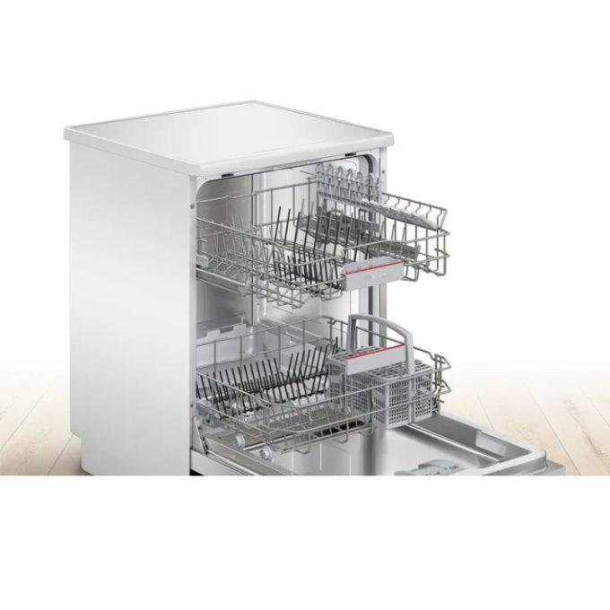 Mặt trước máy rửa bát Bosch SMS46GW01P