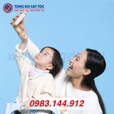 Cắt tóc cho bé bằng tông đơ đơn giản và dễ dàng nhất