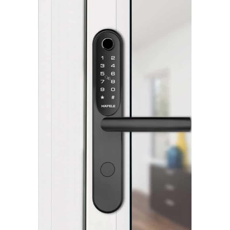 Ảnh thực tế Khóa điện tử Hafele EL6500-TCS 912.20.122 Ảnh thực tế Khóa điện tử Hafele EL6500-TCS 912.20.122