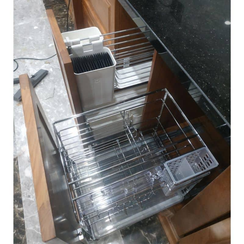 Ảnh thực tế bộ rổ dao thớt, chai lọ SONATA Cucina 549.20.215 mạ chrome Ảnh thực tế bộ rổ dao thớt, chai lọ SONATA Cucina 549.20.215 mạ chrome