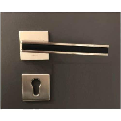 Ảnh thực tế tay nắm gạt có nắp che RV Hafele 901.78.294