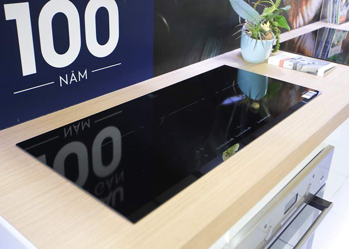 Bếp từ âm Electrolux EHL9530FOK 5 Bếp từ âm Electrolux EHL9530FOK - Ảnh 3