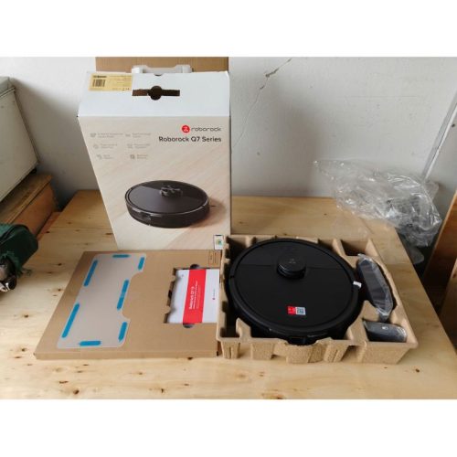 Robot hút bụi lau nhà Roborock Q7 TF 8 hop robot hut bui lau nha roborock q7 tf