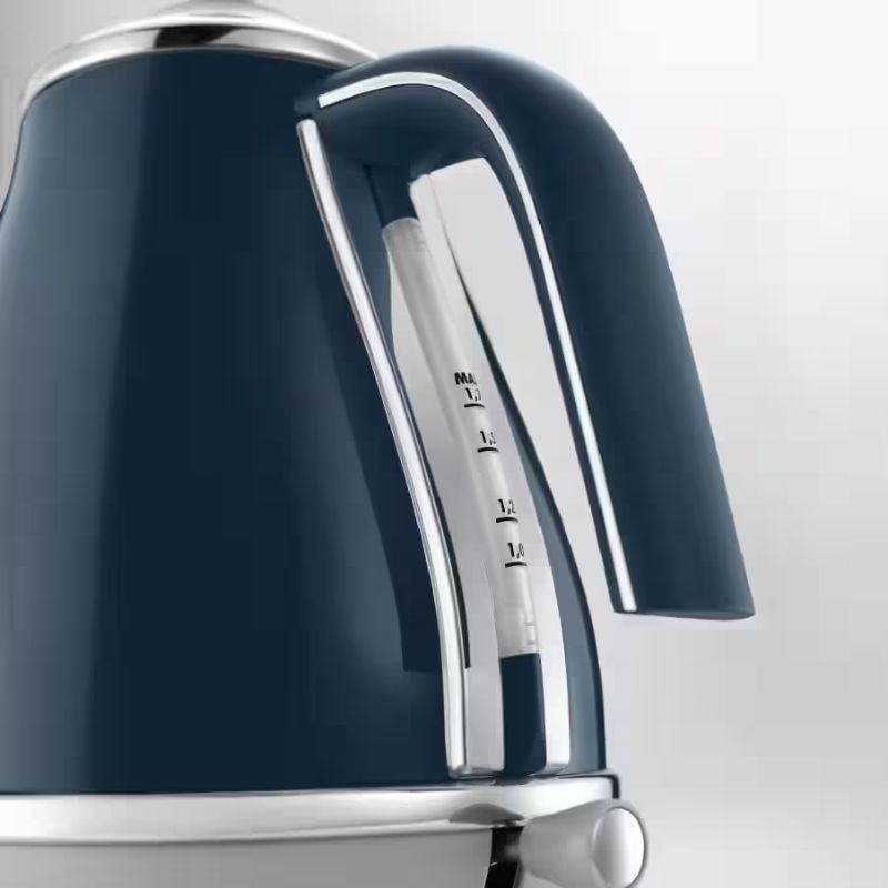 Ấm đun nước Delonghi KBOC2001.BL 5 Hình ảnh Ấm đun nước Delonghi KBOC2001.BL
