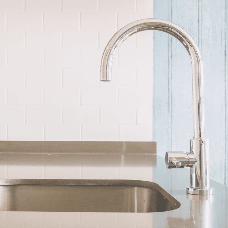 Vòi rửa chén Malloca K569C 4 Vòi rửa chén Malloca K569C - Ảnh 2